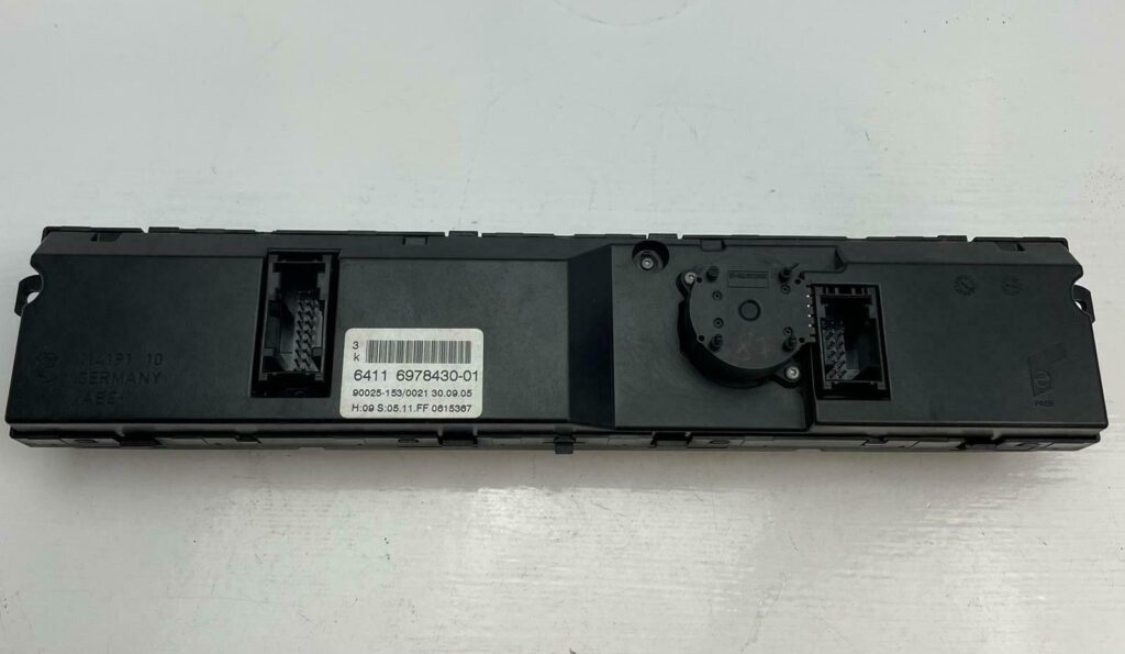 Panou clima BMW E61 6411697843001 / 90025 1530021 / 9002515300216411697843001 / 90025 1530021 / 900251530021