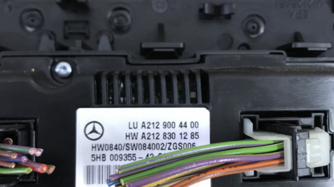 Panou clima climatronic Mercedes Benz E220 W212, 170cp, Automat sedan 2009 (A2129004400)