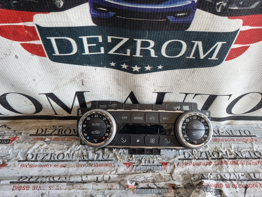 Panou clima Mercedes-Benz C-Class Sedan (W204) cod piesa : A2048300690