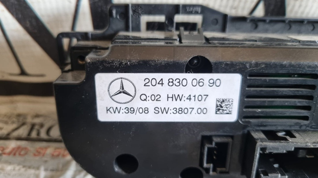 Panou clima Mercedes-Benz C-Class Sedan (W204) cod piesa : A2048300690