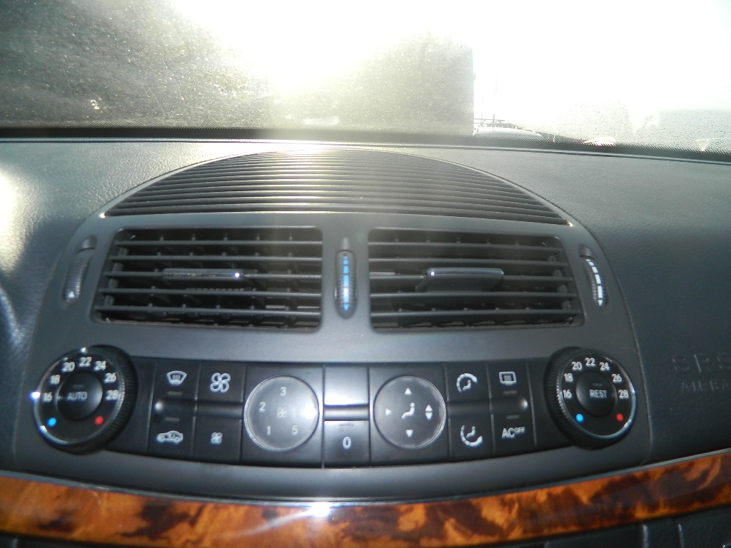 Panou clima Mercedes E-Class W211 model 2004-2009