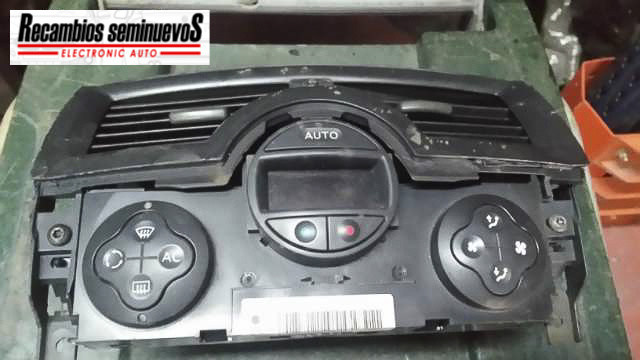 Panou clima RENAULT MEGANE 82005014568200501456