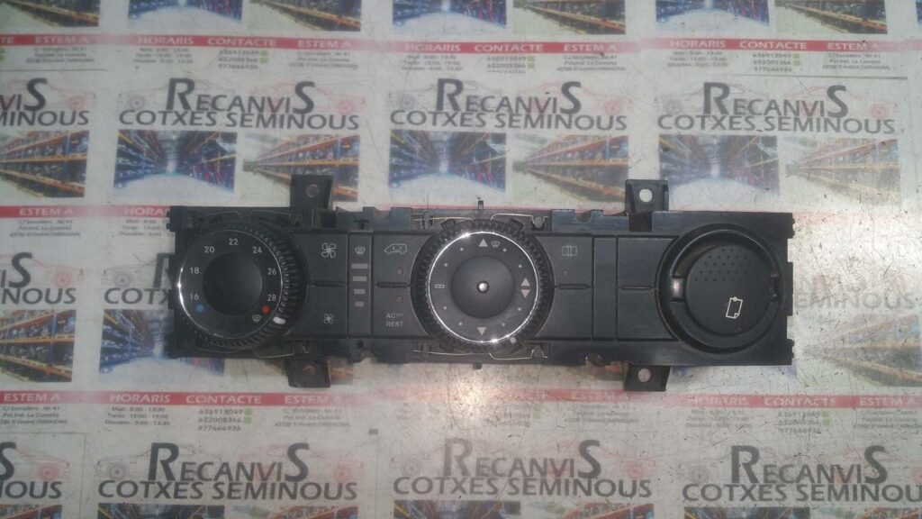 Panou clima VOLKSWAGEN CRAFTER 5HB 009 183-00 / 5HB 009 183 00 / 5HB00918300 / 74552405 / 2E19070405HB 009 183-00 / 5HB 009 183 00 / 5HB00918300 / 74552405 / 2E1907040