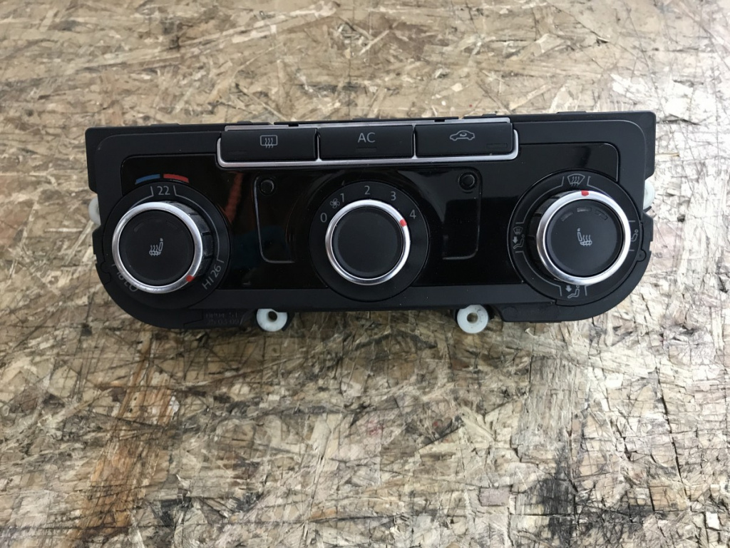 Panou clima VW Golf 6 HB 2.0 TDI sedan 2009 (5HB00975101)