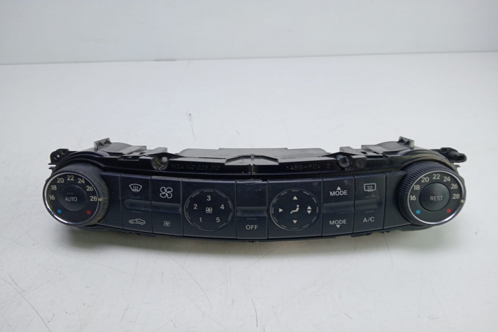 Panou climatronic 2118300490 Mercedes-Benz E-Class W211 [2002 - 2006]