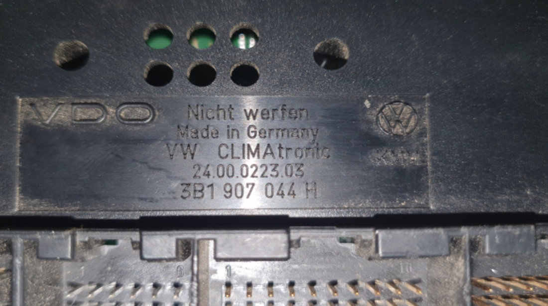 Panou climatronic 3B1907044H Volkswagen VW Passat B5 [1996 - 2000]