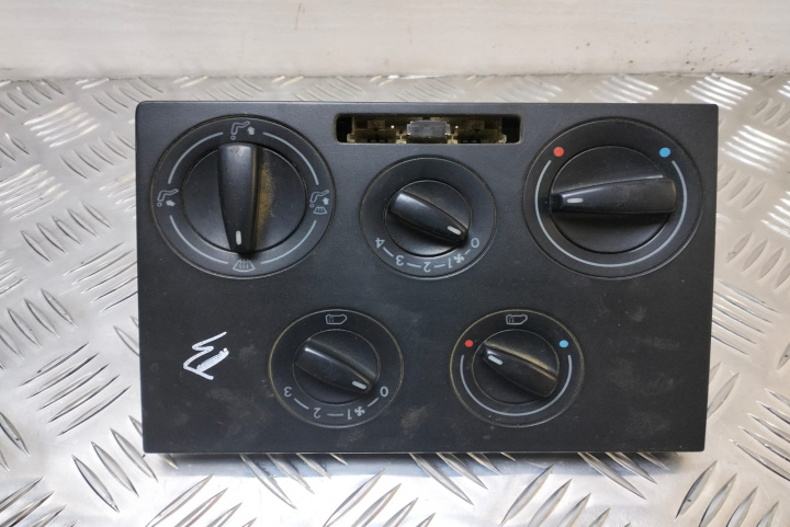 Panou Climatronic 7D1919383 / 7D1819075D Volkswagen VW Transporter T4 [1990 - 2003]
