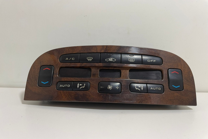 Panou climatronic 96295526GV Peugeot 607