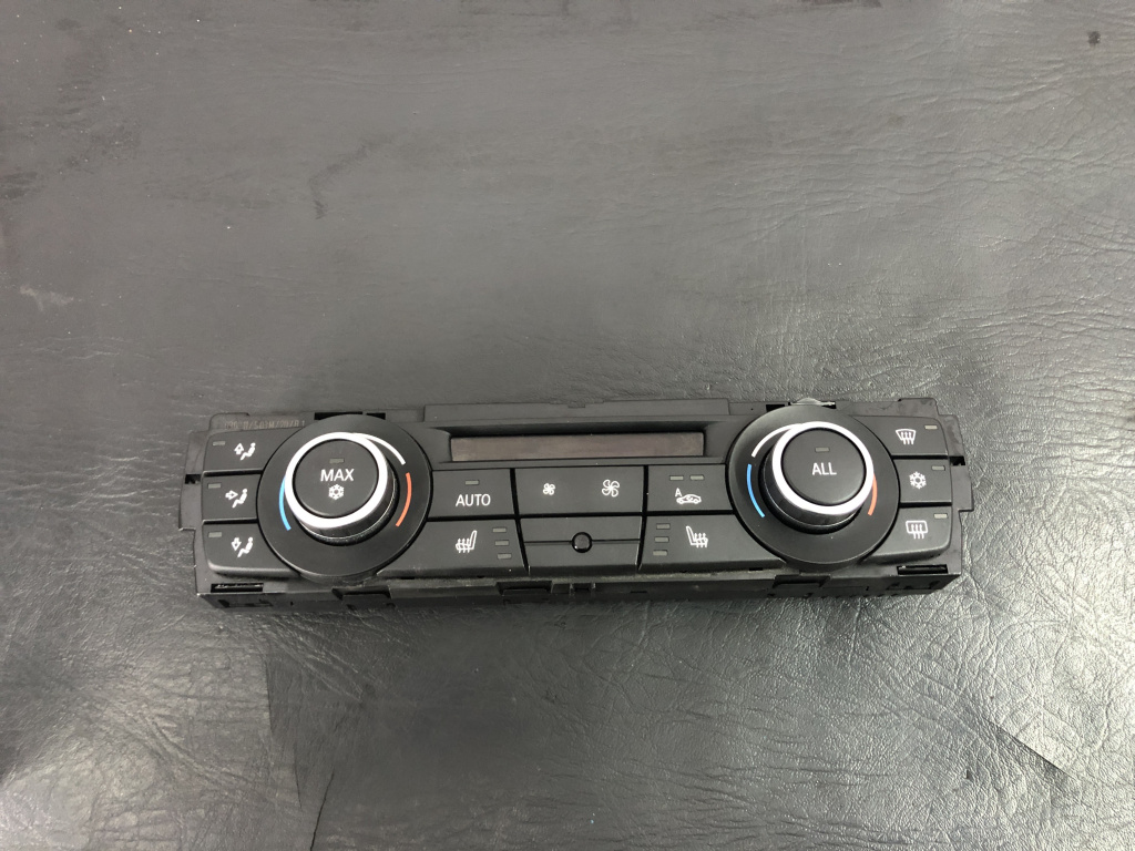 Panou climatronic BMW E90 E91 320d 184 CP sedan 2012 (9250393)