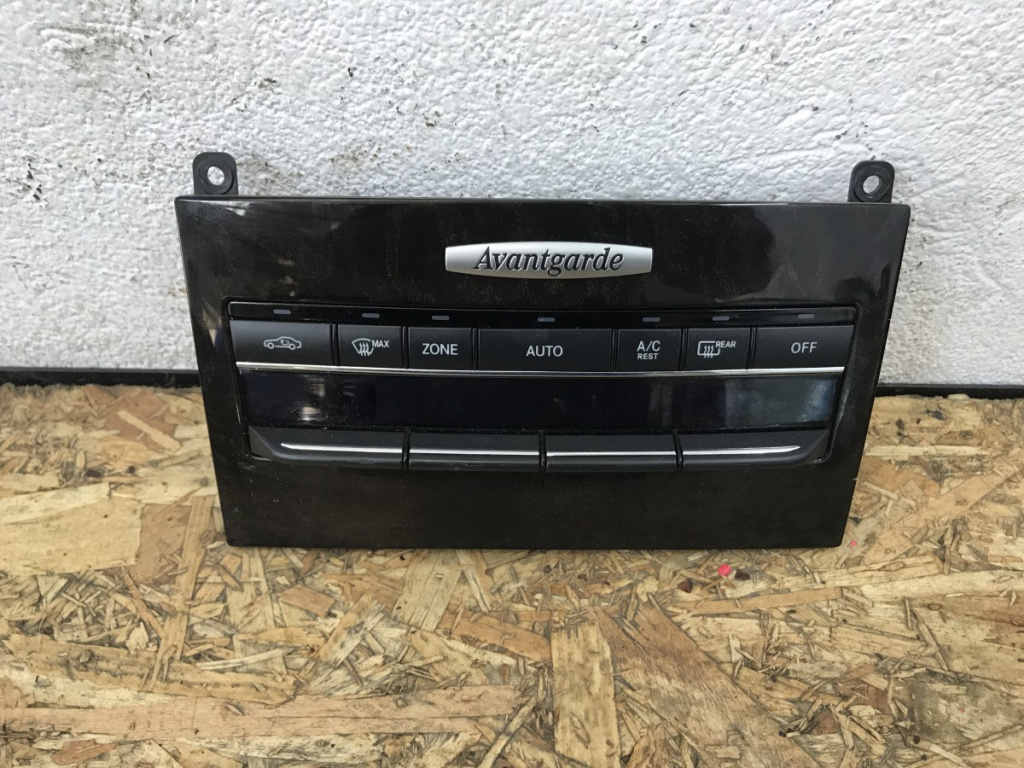 Panou climatronic cu trim E Class W212 250 CDI sedan 2009 (A2129004400)