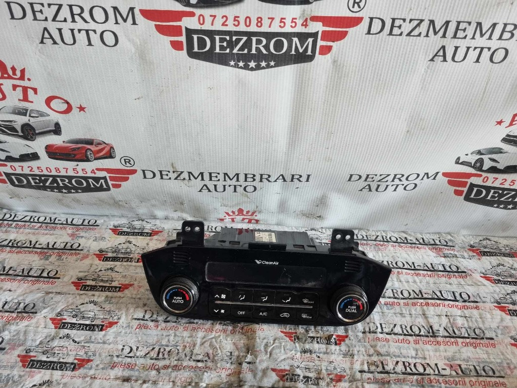 Panou climatronic Kia Sportage III cod 97250-3U101