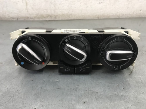 Panou climatronic Volkswagen Polo 5-door 1.6 TDI DSG 7 Trepte, 90cp sedan 2011 (cod intern: 74130)
