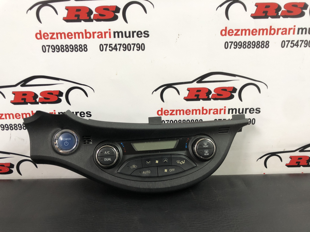 Panou climatronic Yaris 1.5 Hybrid sedan 2014 (cod intern: 99597)