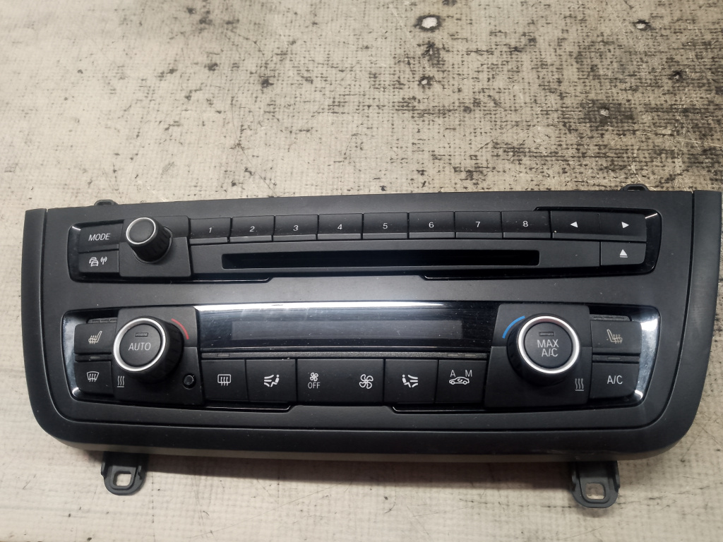 Panou comandă climă BMW F30 2.0 Motorina 2013, 9226784-03