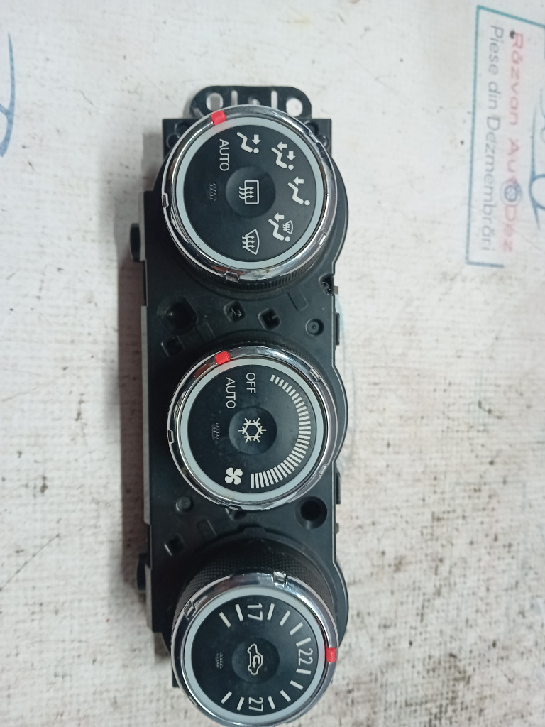 Panou comandă climă Nissan Qashqai 2012, 7820A082XC