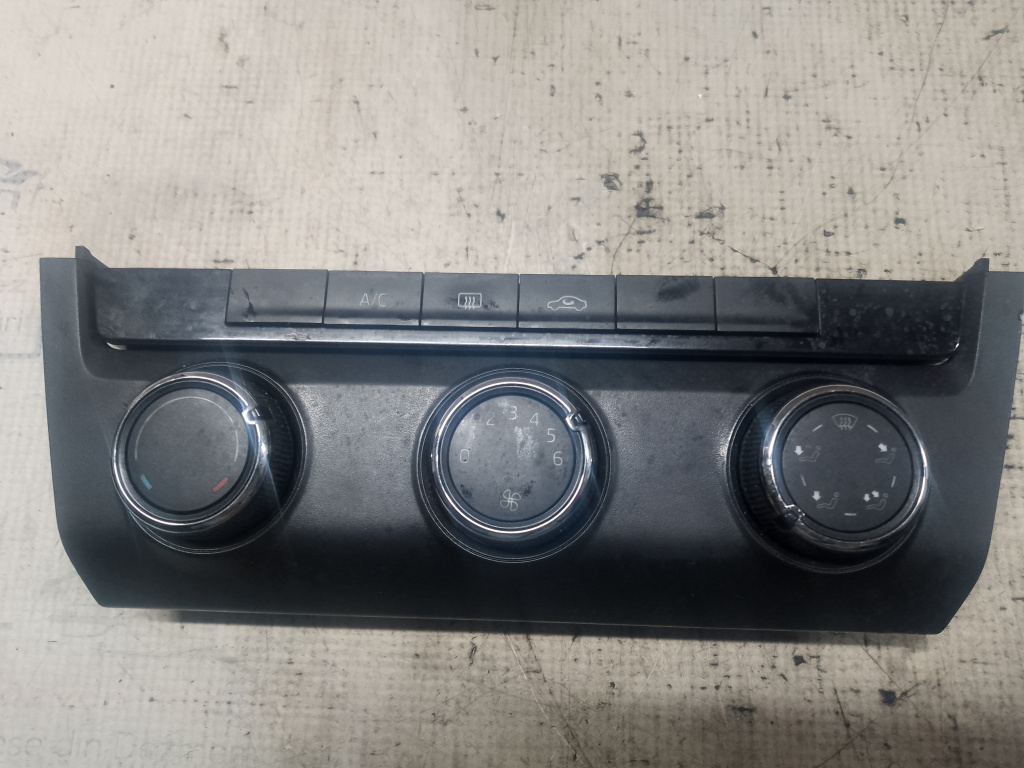 Panou comandă climă Skoda Octavia 3 2015, 5E0820047D