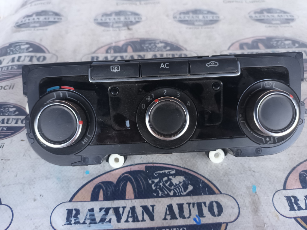 Panou comandă climă Volkswagen Jetta 2012, 7N0907426AM