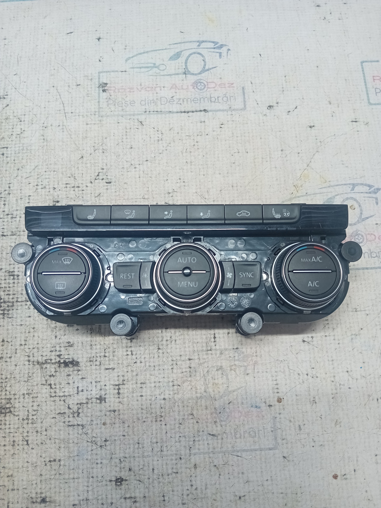 Panou comandă climă Volkswagen Passat B8 2016, 5G2907044