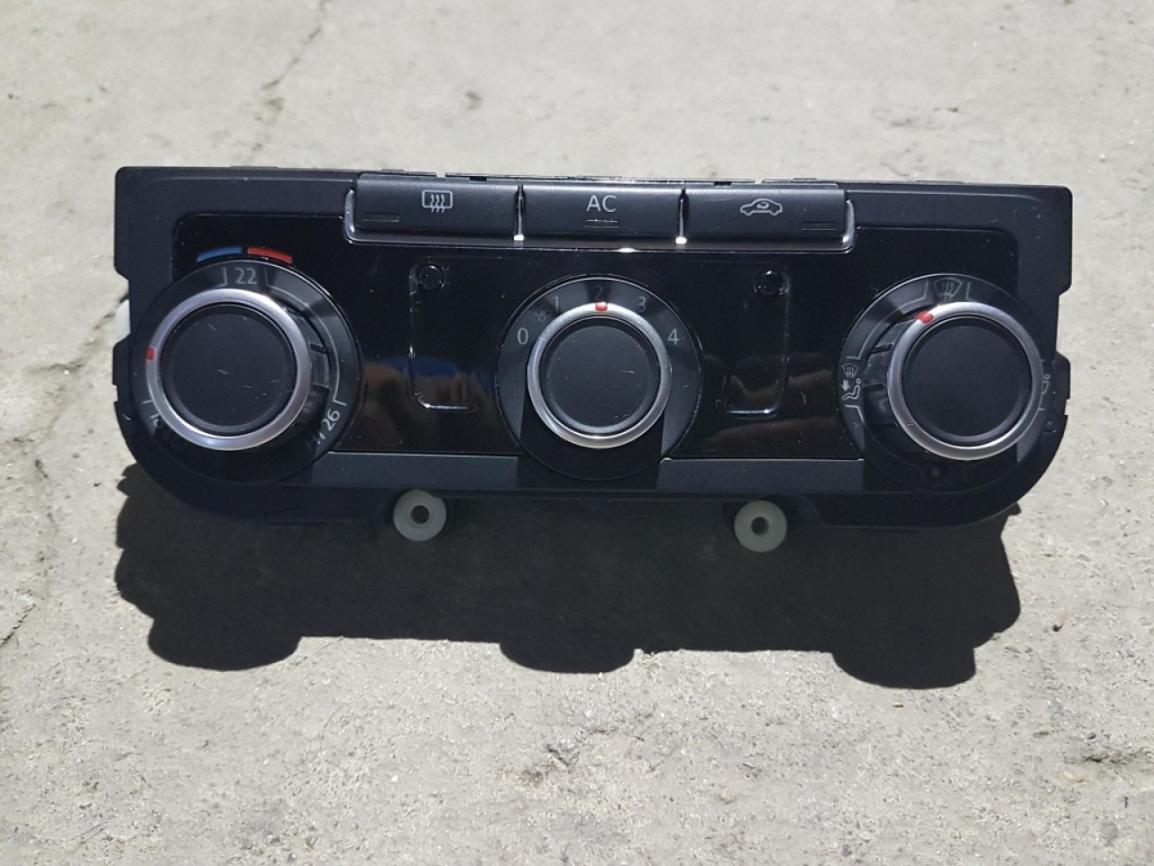 Panou comanda ac 3c8907336ab vw passat b6 2009-2011