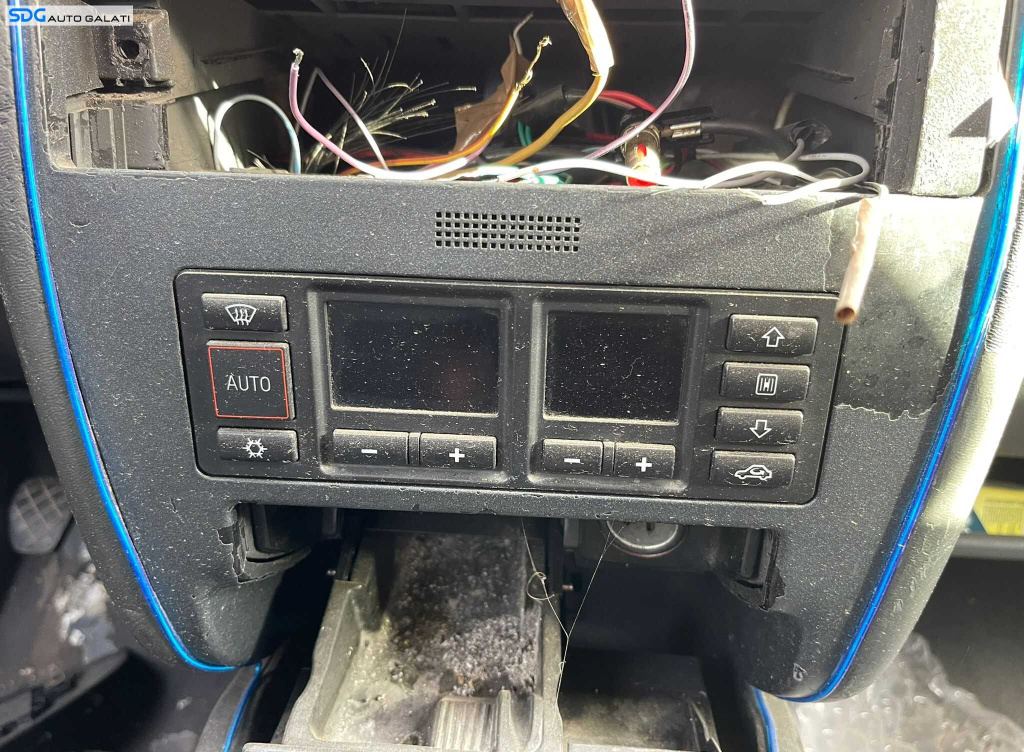 Panou Comanda AC Aer Conditionat Clima Climatronic Audi A3 8L 1997 - 2003