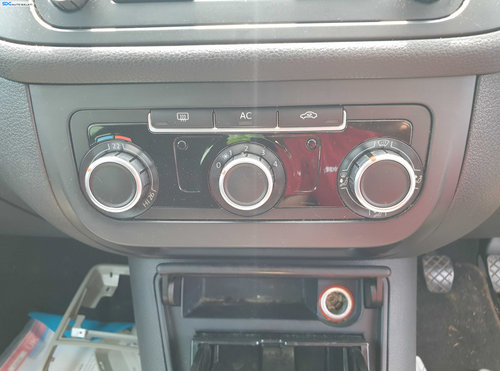 Panou Comanda AC Aer Conditionat Clima Climatronic Volkswagen Golf 6 Plus 2008 - 2014 [K5493]