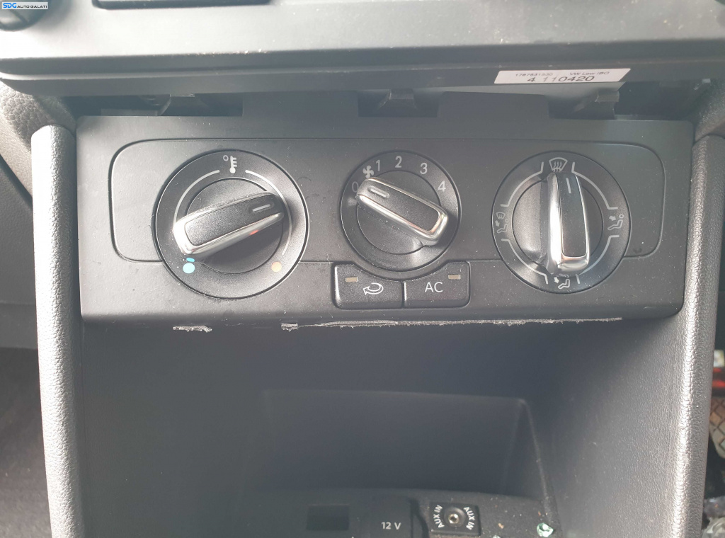 Panou Comanda AC Clima Climatronic Aer Conditionat Volkswagen Polo 6R 2009 - 2016 [K4009]