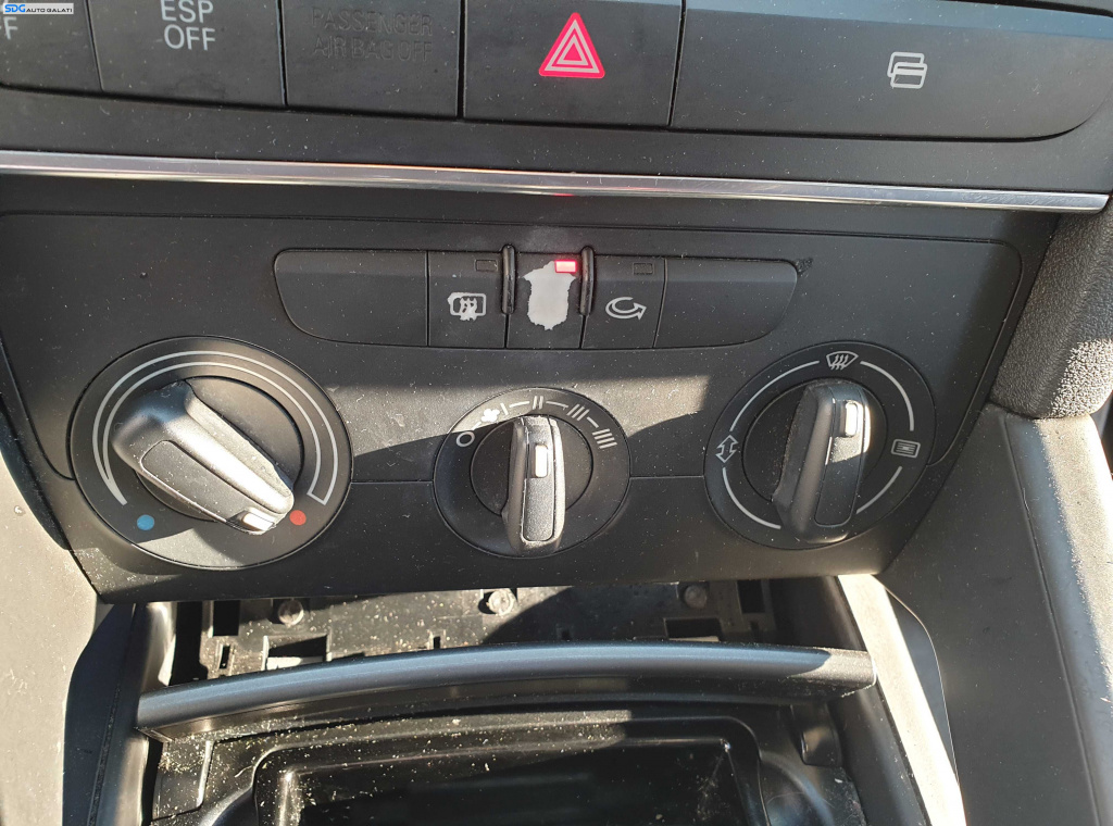 Panou Comanda AC Clima Climatronic Aer Conditionat Audi A3 8P 2004 - 2013 [K2055]