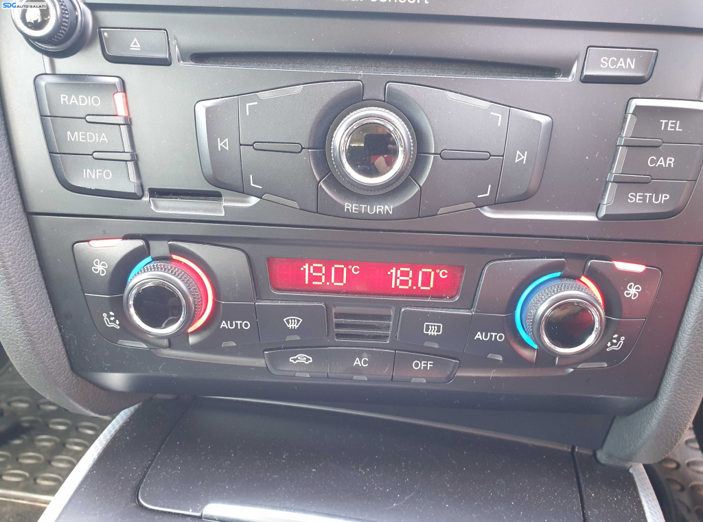 Panou Comanda AC Clima Climatronic Audi A4 B8 2008 - 2015 [K5249]