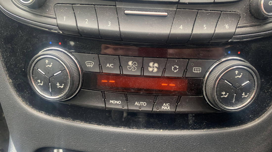 Panou Comanda AC / Clima / Climatronic cu Comanda Radio CD Player Audio Peugeot 508 2010 - 2018