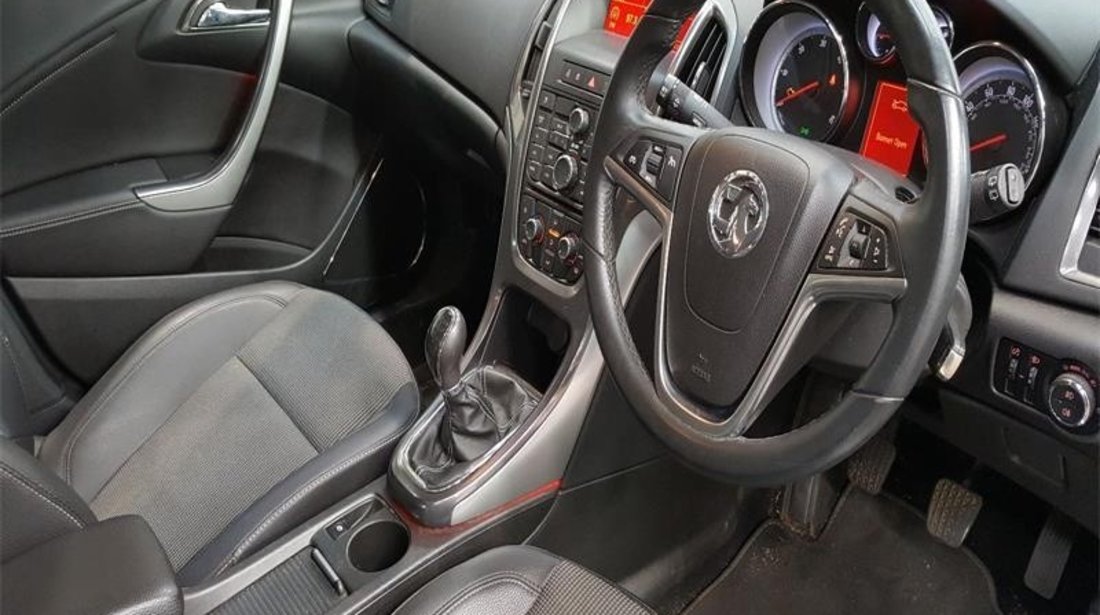 Panou comanda AC clima Opel Astra J 2010 Hacthback 1.3 CDTi