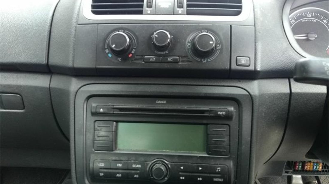Panou comanda AC clima Skoda Fabia II 2010 Hatchback 1.4 TDi