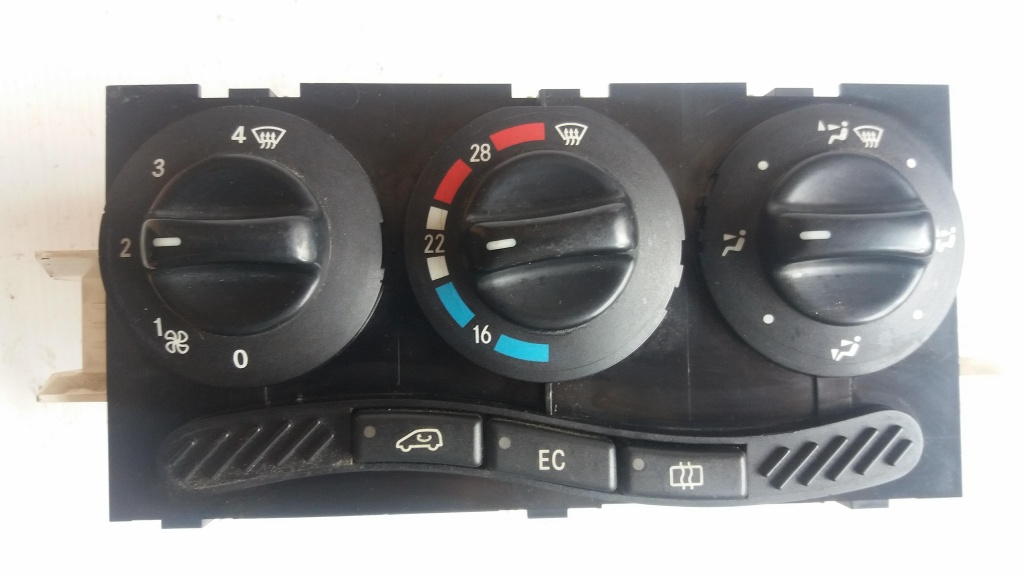 Panou comanda ac mercedes a-class w168 1.4 b 1997-2004 1688300485