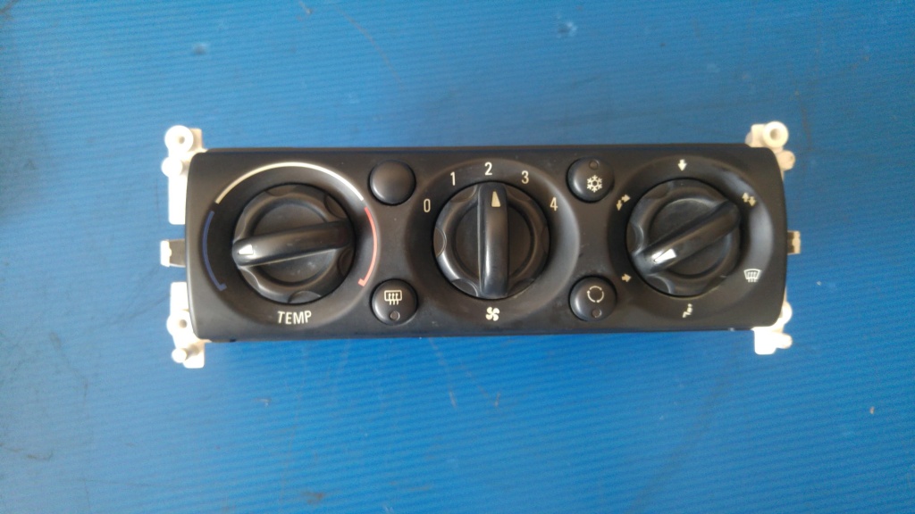 Panou comanda ac mini cooper r50 2005 64111502214