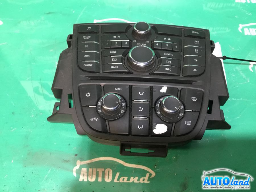 Panou Comanda Ac ventilatie 13360090 +comenzi Radio Opel ASTRA J hatchback 2009