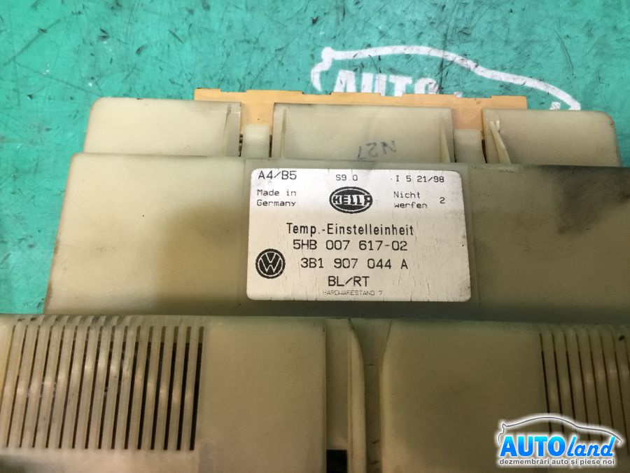 Panou Comanda Ac ventilatie 3b1907044a Climatronic Volkswagen PASSAT 3B3 2000-2005