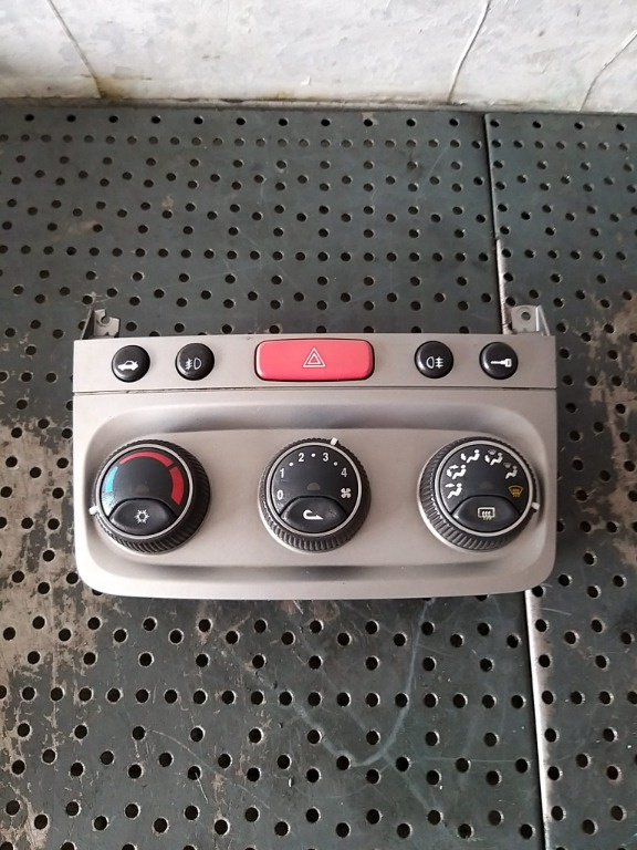 Panou comanda clima ac alfa romeo 147 937 7353377750 0000182272
