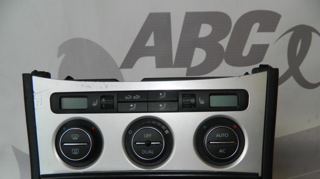 Panou comanda clima Cod: 3C0907044DA VW Passat B6 Variant