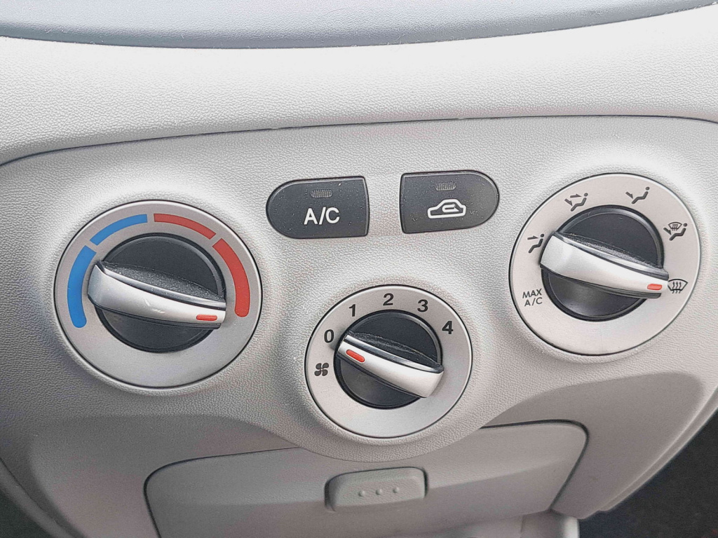 Panou comanda clima Hyundai Accent 3 (MC) [Fabr 2005-2008] OEM