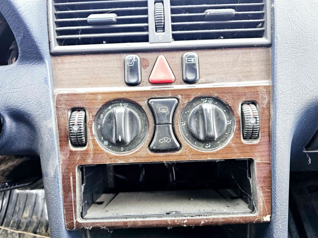Panou comanda clima Mercedes Clasa C (W202) [Fabr 1993-2000] OEM