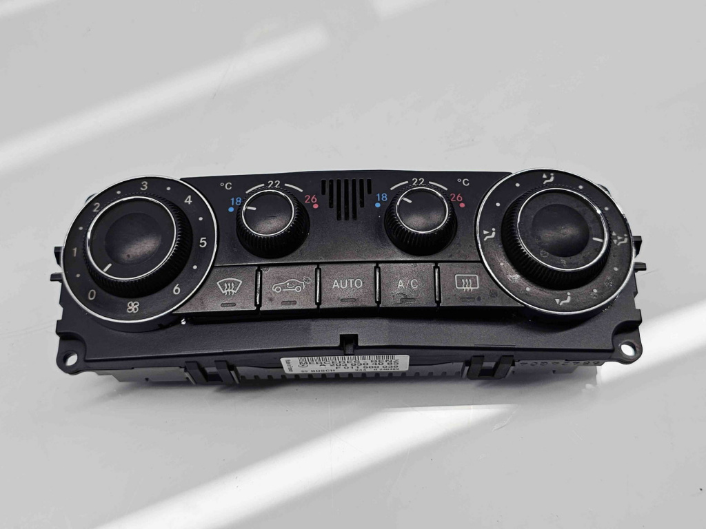 Panou comanda clima Mercedes Clasa C (W203) [Fabr 2000-2007] A2038304085