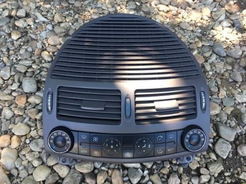 Panou comanda clima Mercedes E class w211 2004