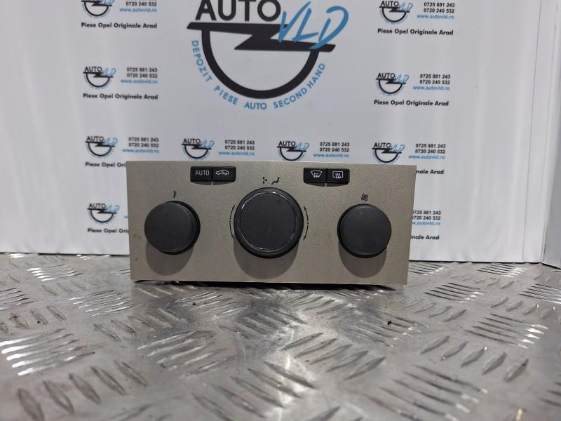 Panou Comanda clima Opel Astra H 2004-2007 13250618 AJ3