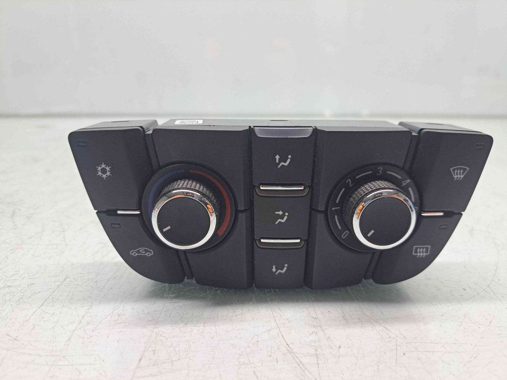 Panou comanda clima Opel Astra J [Fabr 2009-2015] 13435154