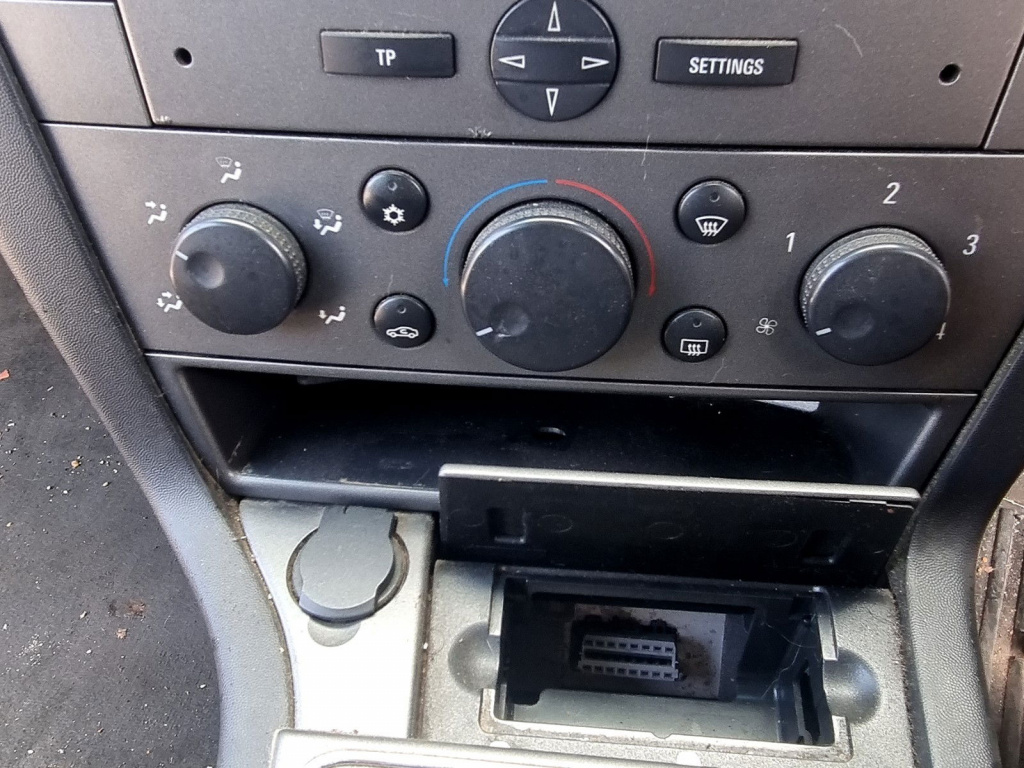 Panou comanda clima Opel Signum [Fabr 2003-2008] 1.9 CDTI Z19DT 88KW / 120CP