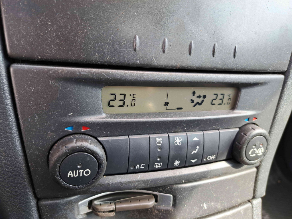 Panou comanda clima Renault Laguna 2 [Fabr 2001-2007] OEM