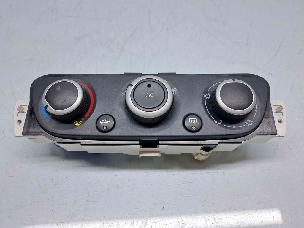Panou comanda clima Renault Megane 3 (B95) [Fabr 2008-2016] OEM