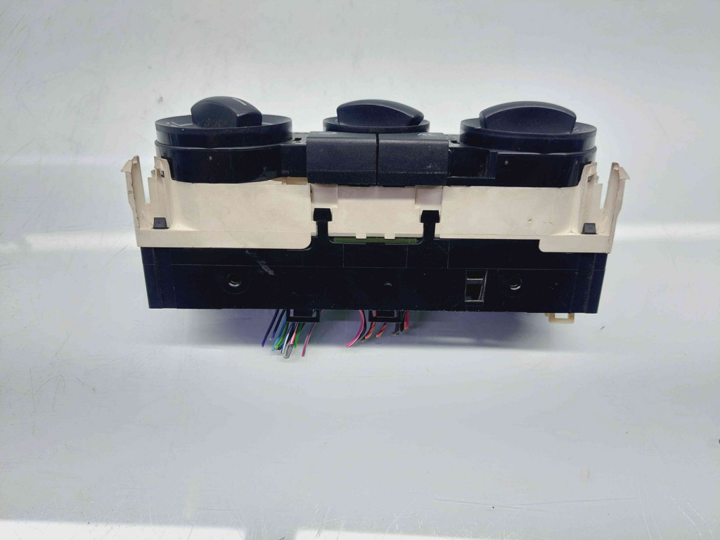 Panou comanda clima Volkswagen Fox (5Z1, 5Z3) [Fabr 2003-2011] 6Q0820045G