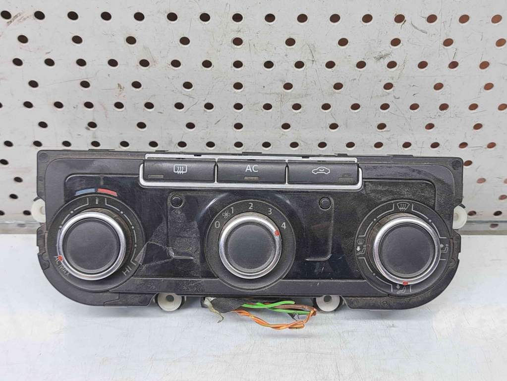 Panou comanda clima Volkswagen Golf 6 (5K1) [Fabr 2009-2013] 7N0907426AM