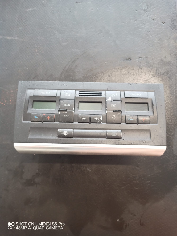 Panou comanda climatizare Audi A4 B6 8E - COD 8E0820043H
