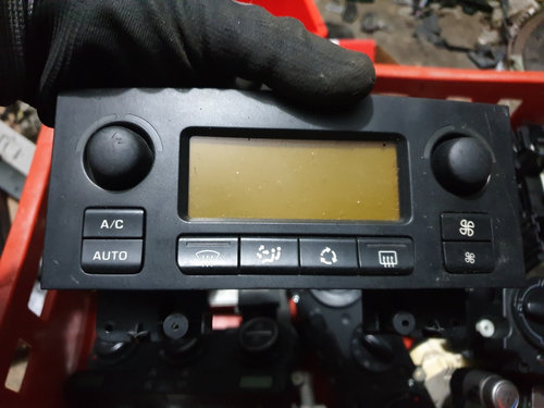 Panou comanda climatizare Citroen C4 cod 9658084577